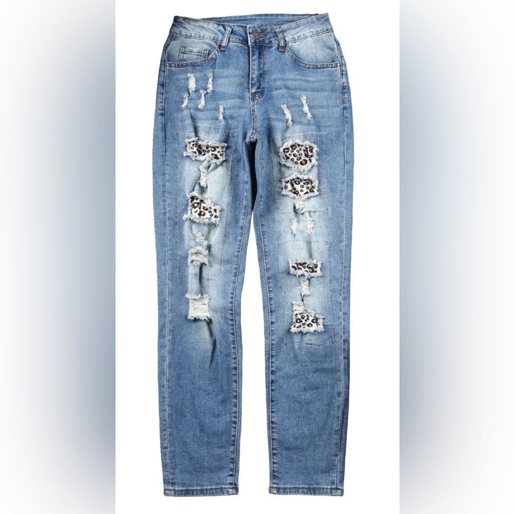 Leopard Patch 🐆 Distressed Jeans